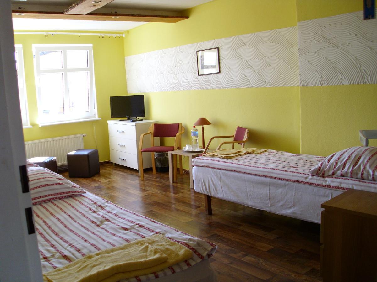 Pokoje Goscinne Irene Poznań Esterno foto